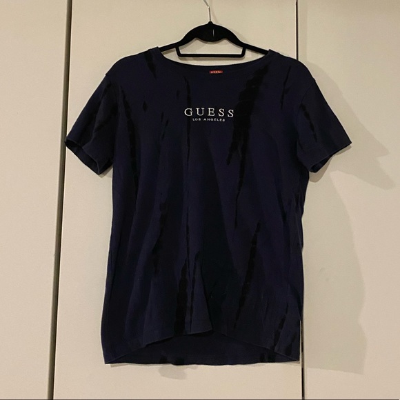 Guess Tee - Picture 1 of 3